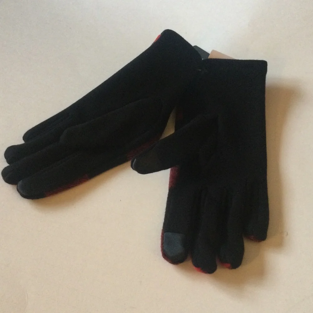 DAVID AND YOUNG Tech Touch Northcrest Gloves RED AND BLACK BUFFALO PLAID OS NWT